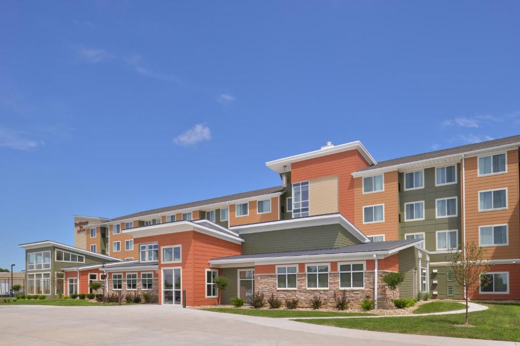 Residence Inn by Marriott Cedar Rapids South - main image