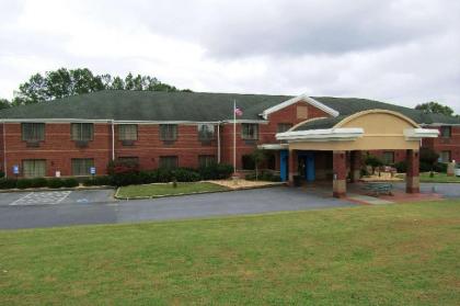 Econo Lodge Inn  Suites Cedartown Georgia