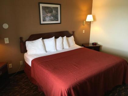 Americas Best Value Inn-Celina - image 10