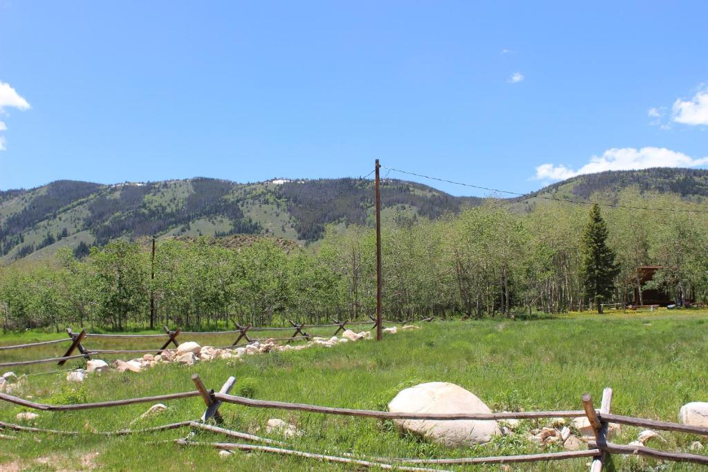 Old Corral Hotel - image 3