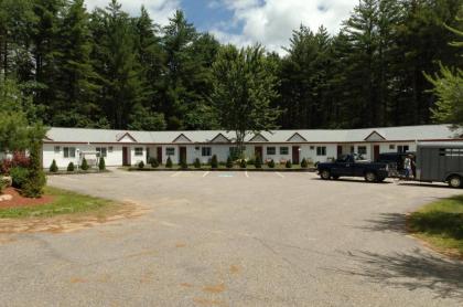 Saco River Motor Lodge & Suites - image 8