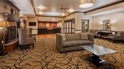 Best Western Plus Classic Inn And Suites - image 4