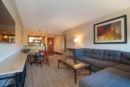 Holiday Inn Express Stony Brook-Long Island an IHG Hotel - image 9