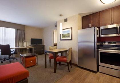 Residence Inn by Marriott Long Island Islip/Courthouse Complex - image 5