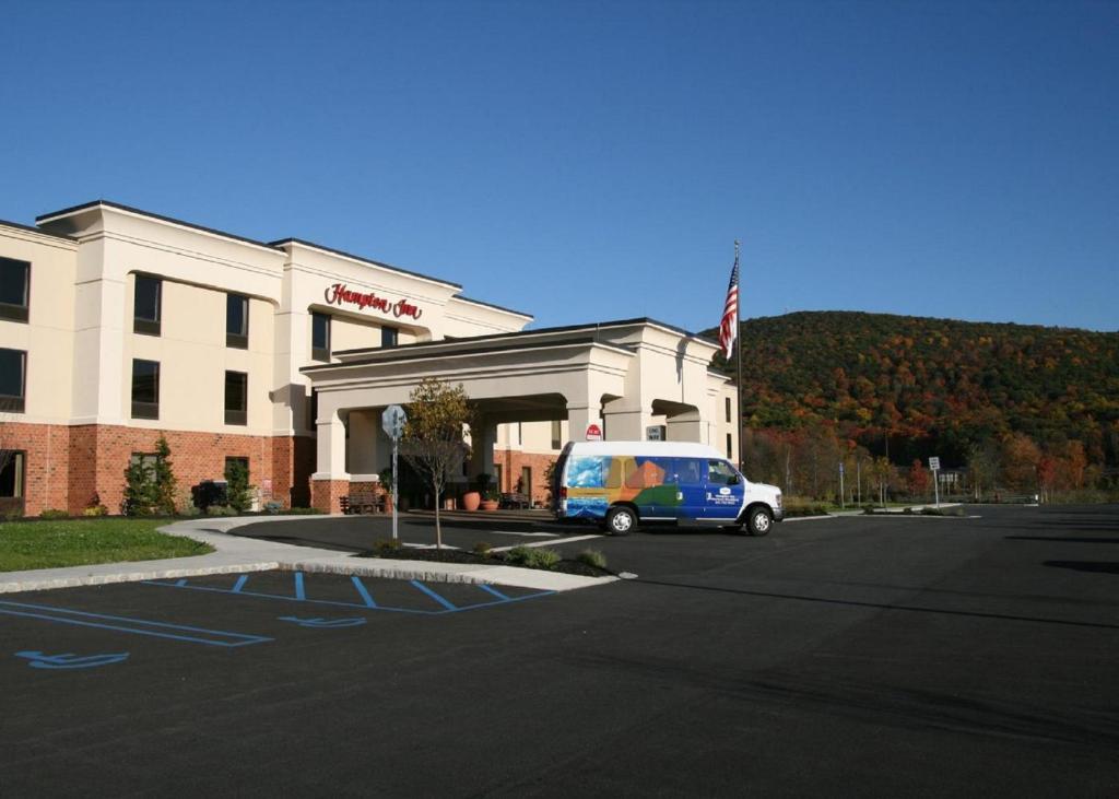 Hampton Inn Harriman Woodbury - main image