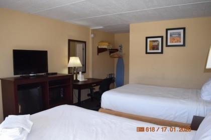 Americas Best Value Inn at Central Valley - image 11