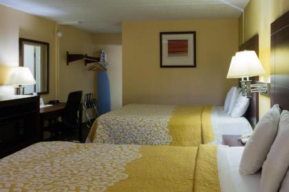 Americas Best Value Inn at Central Valley - image 4