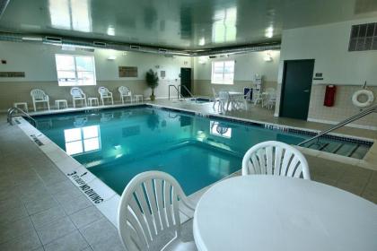 Country Inn & Suites by Radisson Chambersburg PA - image 8