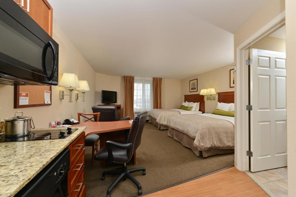 Candlewood Suites Chambersburg an IHG Hotel - image 4