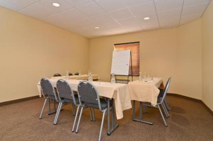 Candlewood Suites Chambersburg an IHG Hotel - image 9