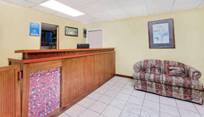 Travelodge by Wyndham Chambersburg - image 5