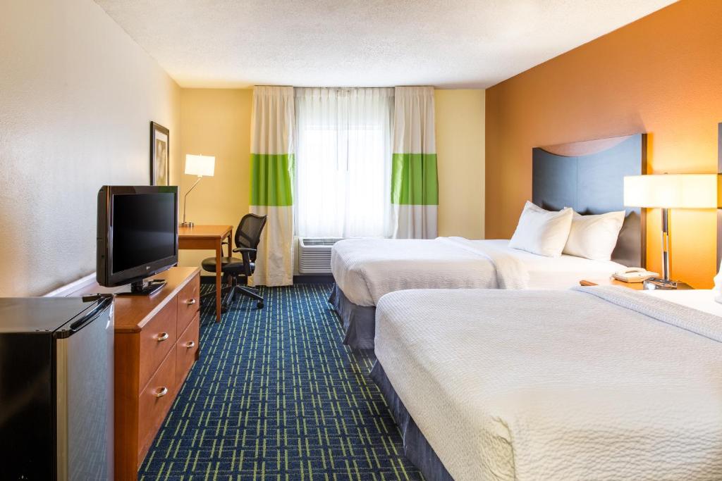 Fairfield Inn & Suites by Marriott Champaign - main image