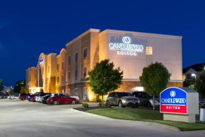 Candlewood Suites Champaign-Urbana University Area an IHG Hotel - image 10