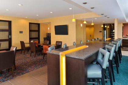 Residence Inn by Marriott Champaign - image 5