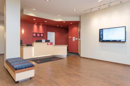 TownePlace Suites by Marriott Champaign - image 9