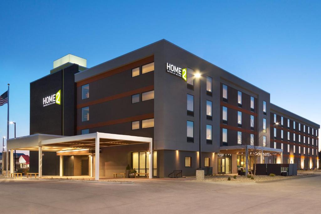 Home2 Suites by Hilton Champaign/Urbana - main image