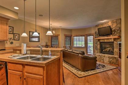 Cozy Southwind Seven Springs Home Ski In and Ski Out