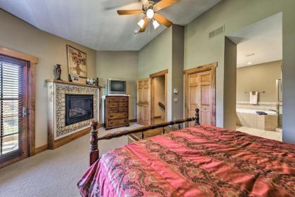 Cozy Southwind Seven Springs Home Ski-In and Ski-Out! - image 2