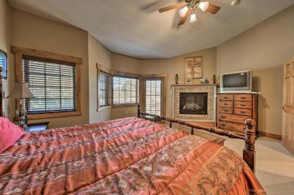 Cozy Southwind Seven Springs Home Ski-In and Ski-Out! - image 4