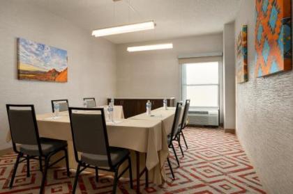 Hampton Inn Phoenix-Chandler - image 2