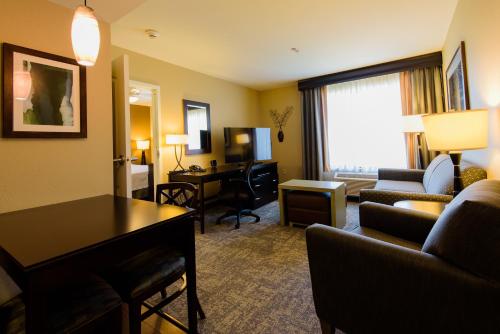 Homewood Suites by Hilton Phoenix Chandler Fashion Center - image 5