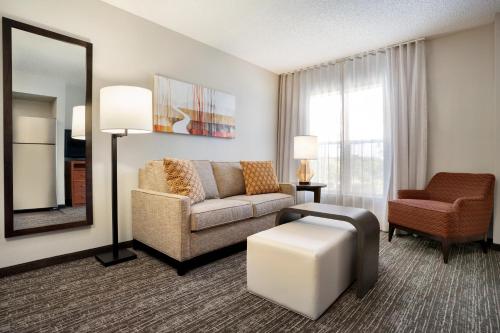 Homewood Suites by Hilton Phoenix-Chandler - image 5