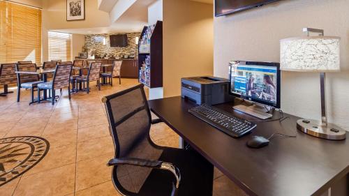 Best Western Inn of Chandler - image 4