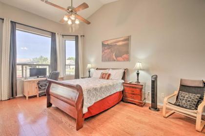 Lakefront Chandler Home with Furnished Patio! - image 17