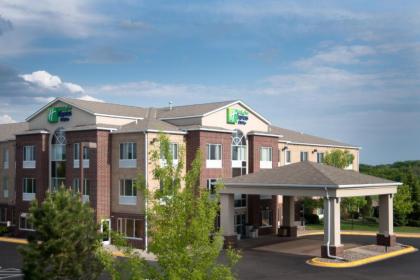 Holiday Inn Express Hotel  Suites Chanhassen an IHG Hotel Chanhassen Minnesota