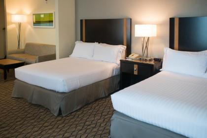 Holiday Inn Express Hotel & Suites Chanhassen an IHG Hotel - image 7