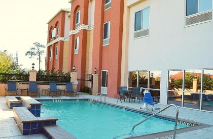 Fairfield Inn & Suites Houston Channelview - image 15