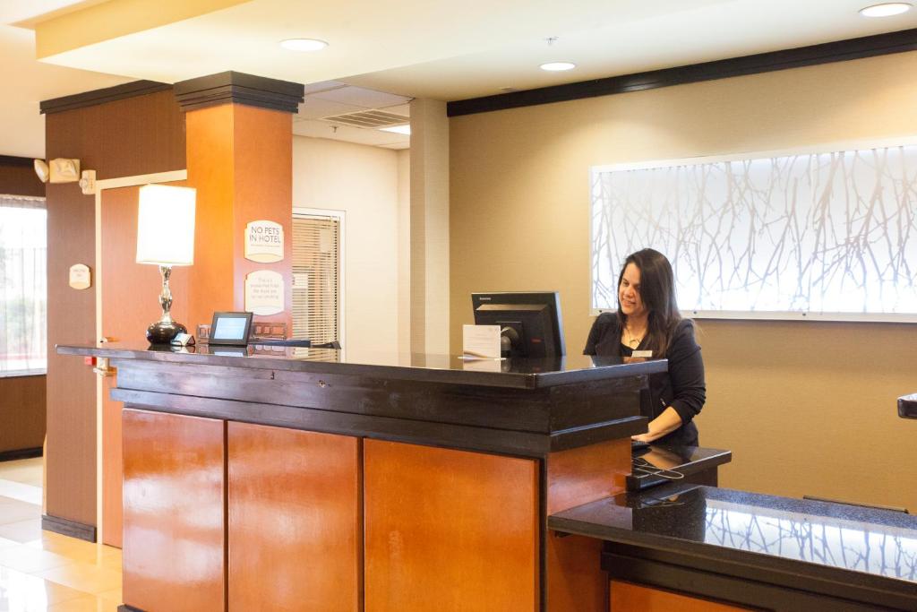 Fairfield Inn & Suites Houston Channelview - image 7