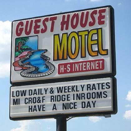 Guest House motel Chanute Kansas