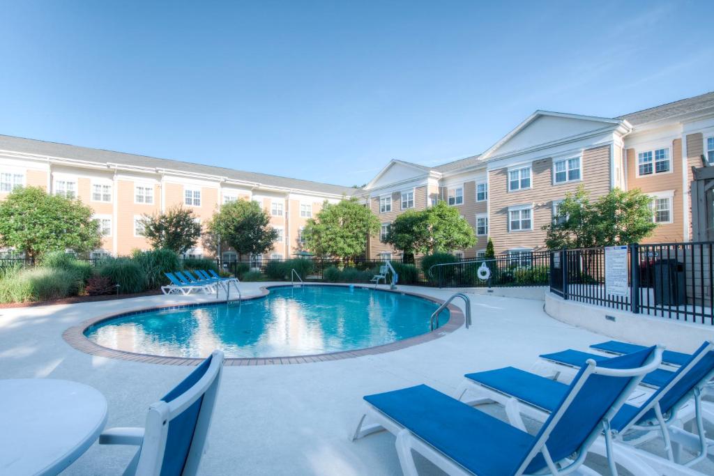 Residence Inn by Marriott Chapel Hill - image 7