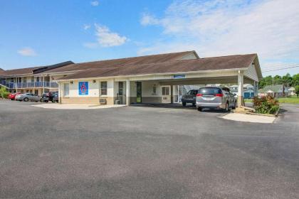 Motel 6-Charles Town WV - image 3