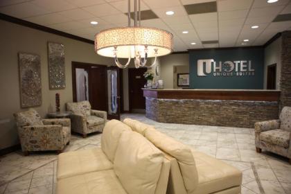 Unique Suites Hotel - image 14