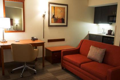 Hampton Inn Charleston Southridge - image 12