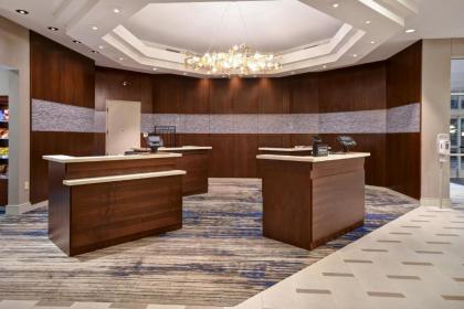 Embassy Suites Charleston - image 11