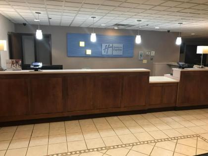 Holiday Inn Express Hotel & Suites Charleston-Southridge an IHG Hotel - image 6