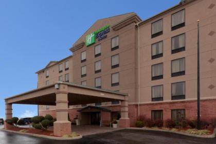 Holiday Inn Express Hotel & Suites Charleston-Southridge an IHG Hotel - image 8