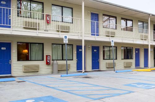 Motel 6-Charleston SC - South - image 3