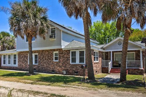 Spacious Charleston Home Only 3 Mi to Folly Beach - main image