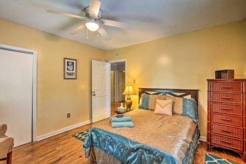 Spacious Charleston Home Only 3 Mi to Folly Beach - image 4