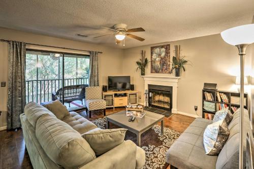 Mount Pleasant Condo - Near Charleston and Beaches! - main image