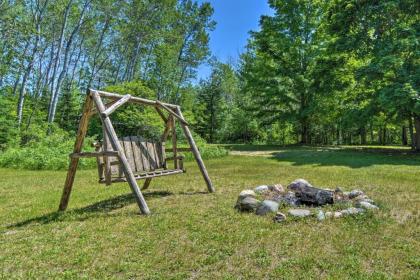 Pet-Friendly Getaway by Lake Charlevoix! - image 3