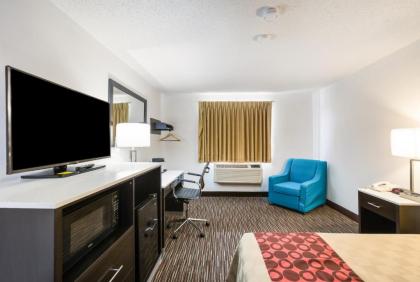 Americas Best Value Inn Charlotte - image 9