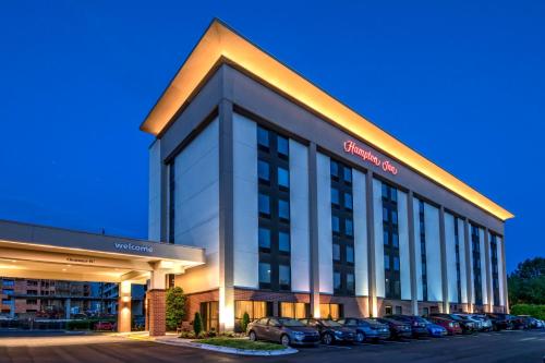 Hampton Inn Charlotte University Place - main image