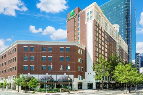 Holiday Inn Charlotte Center City an IHG Hotel - main image