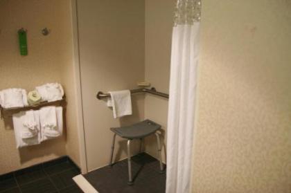 Hampton Inn & Suites Charlotte-Airport - image 5