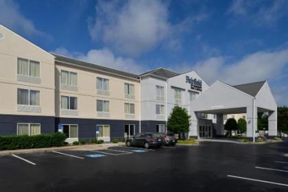 Fairfield Inn & Suites Charlotte Arrowood - image 1